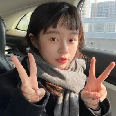 爱在心里怎知道 封面